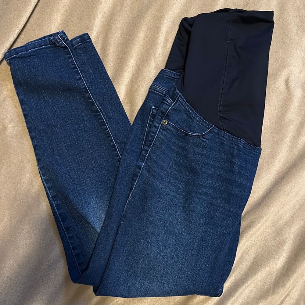 Isabel maternity size 8 jeans